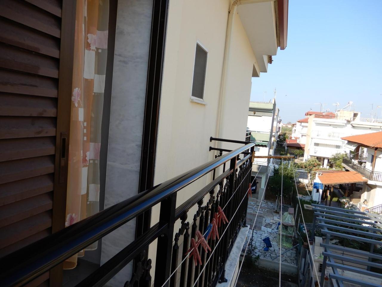 Sunshine Apartment Paralia Dionysiou Exteriör bild